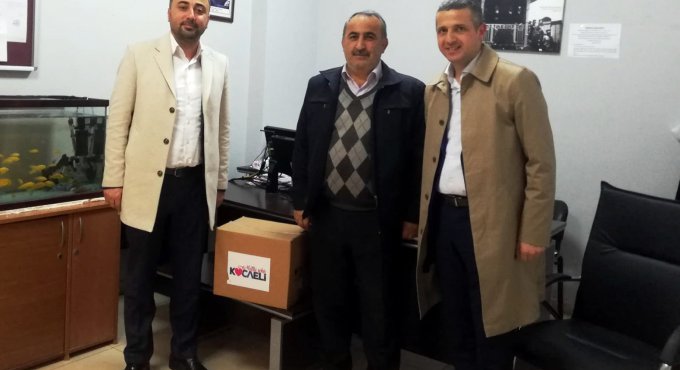 Büyükşehir’den muhtarlara temizlik malzemesi ve dezenfektan desteği