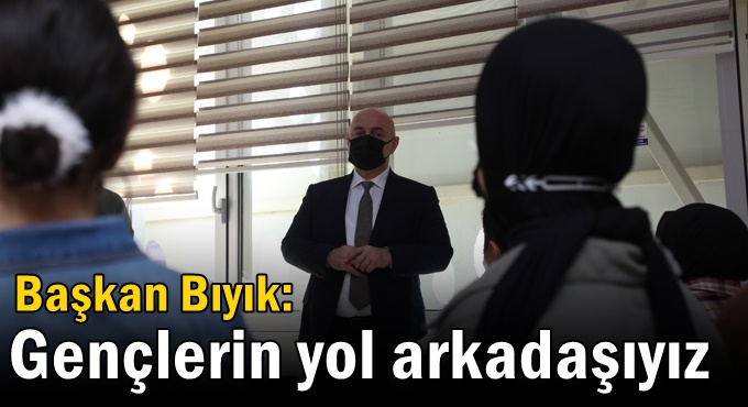 500 öğrenci, Darıca Belediyesi ile geleceğe hazırlanıyor