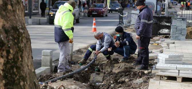 Yürüyüş yolunda kar molası bitti çalışmalar devam ediyor