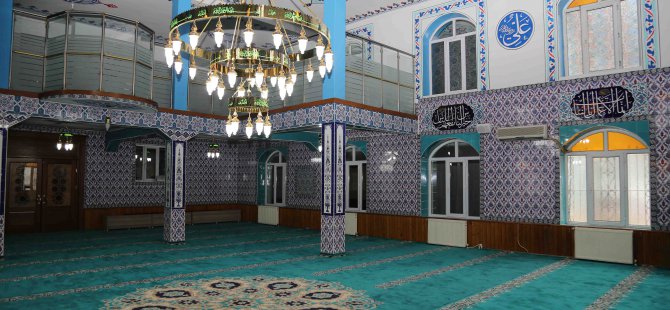 Yenidoğan Camii ibadete açıldı
