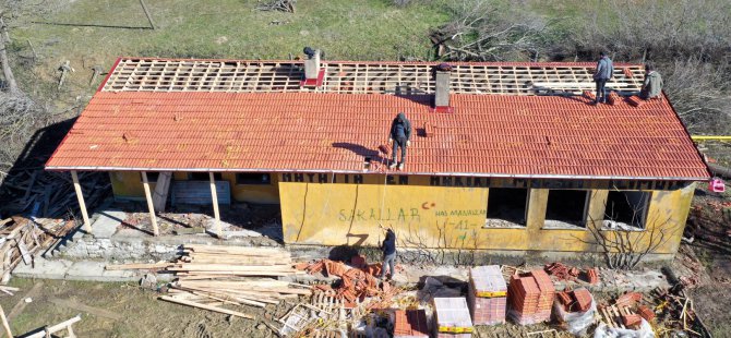 Eski okul binası çok amaçlı tesise dönüşüyor