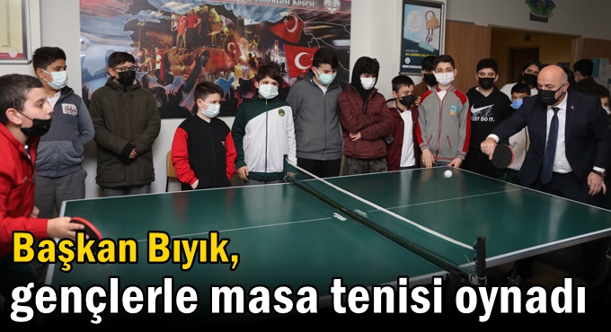 Darıca Belediyesi'nin kurslarında kapılar gençlere sonuna kadar açık