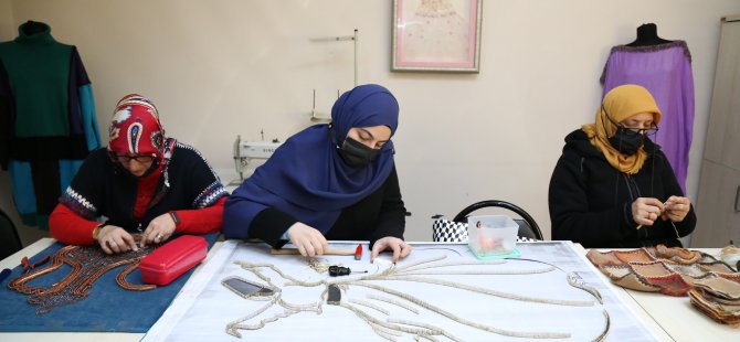 Filografi yaparak üniversite sınavına hazırlanıyor