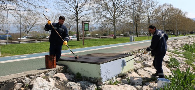 Park Bahçelerden göz dolduran yaza hazırlık