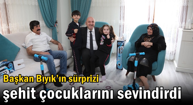 Başkan Muzaffer Bıyık’ın sürprizi şehit çocuklarını sevindirdi