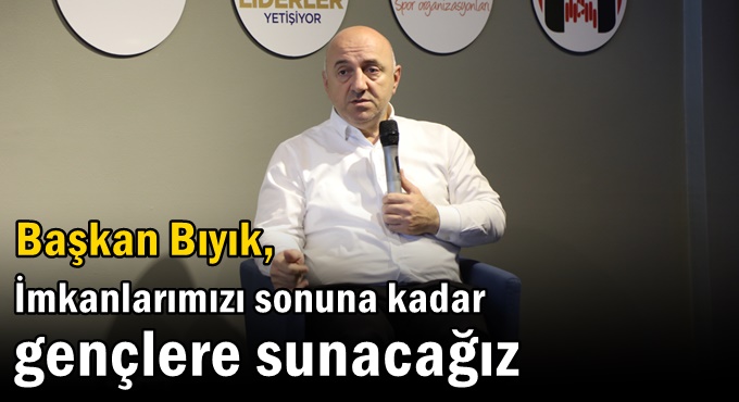 Başkan Bıyık, başarılı genç sporcularla buluştu