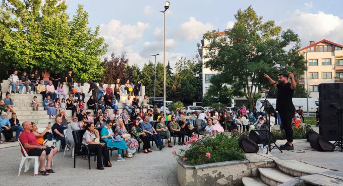 12.Bahar şenliği muhteşem konser ile son buldu