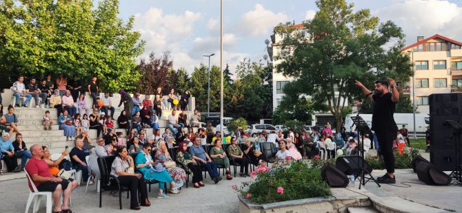12.Bahar şenliği muhteşem konser ile son buldu