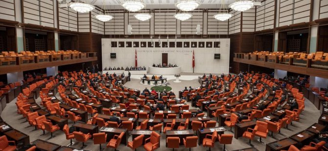 Bedelli askerlik teklifi Milli Savunma Komisyonu’ndan geçti