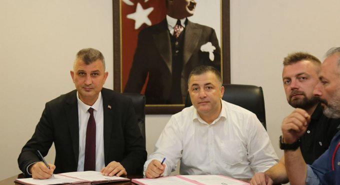 Gölcük Belediyesi'nden işçilere zam