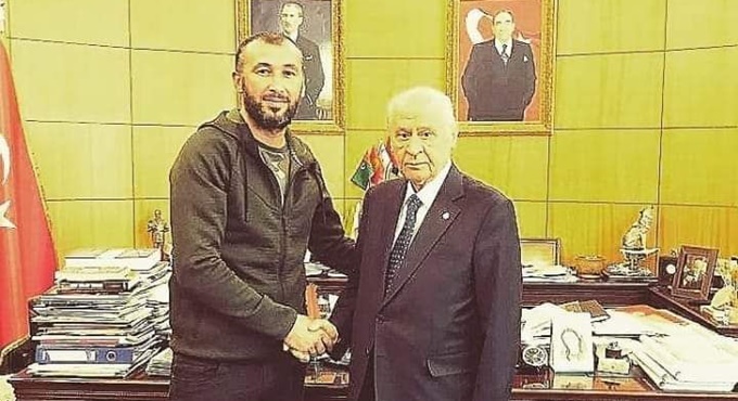 MHP'de bir istifa daha!