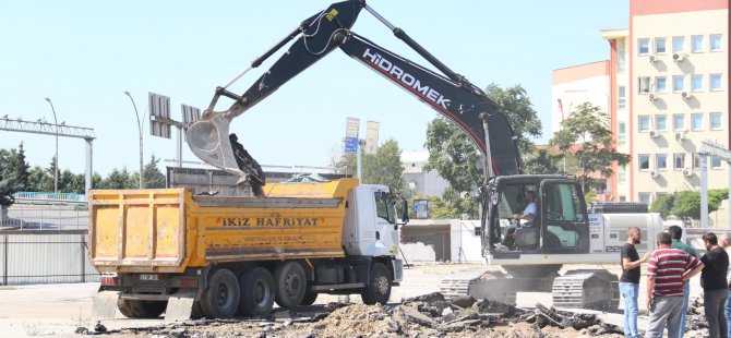 Milli İrade Meydanı’nda hafriyat kazısına başlandı