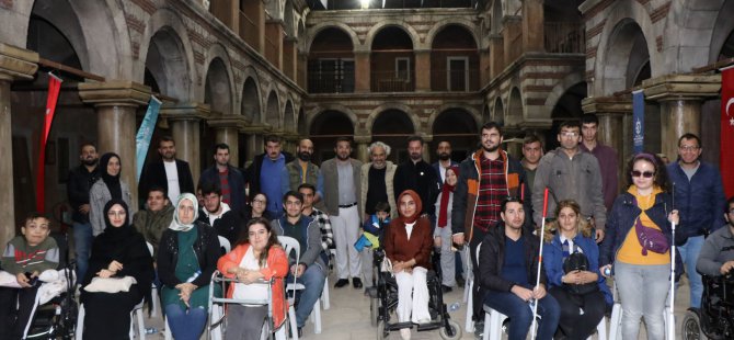 Sanat İçin Ben De Varım öğrencileri eğitimlerine devam ediyor