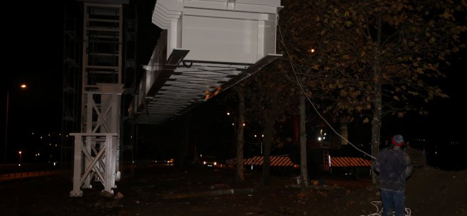 Emniyet Müdürlüğü üstgeçidine  44 metrelik çelik tabliye