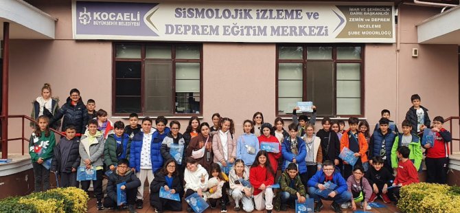 Deprem simülasyon merkezine yoğun ilgi