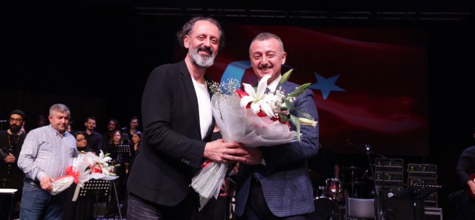 Hakk’ın ve hakikatin şairi Akif’e Büyükşehir’den unutulmaz gece