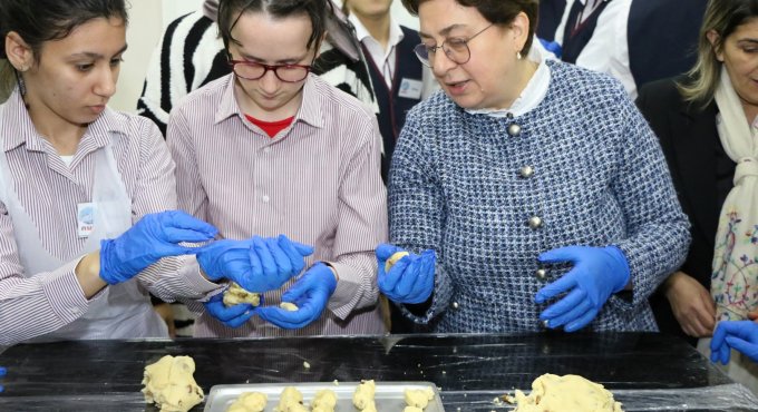 Özel öğrencilerden Anne Kurabiyesi