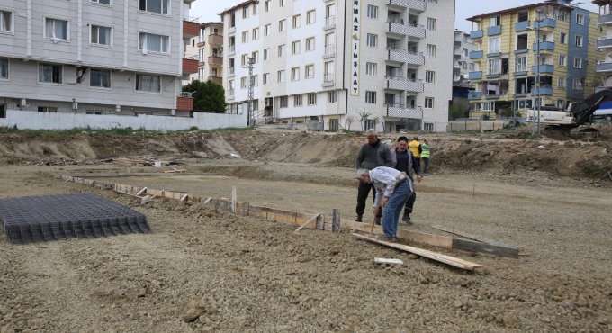 Kocaeli Büyükşehir, Hatay esnafına 7 noktada prefabrik çarşı kuruyor