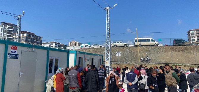 Büyükşehir'in Defne'deki Konteyner Kentine vatandaşlar taşınmaya başladı