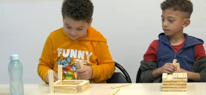 İşitme engelli çocuklara ‘Akıl Oyunları’ eğitimi