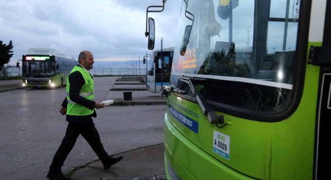 Büyükşehir’den minibüsçülere sıcak iftarlık