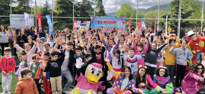 Körfez´de Çocuklar Çifte Bayram Yaşadı