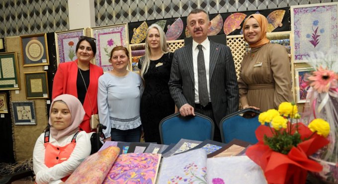 KO-MEK’te ilk sergi İzmit ile başladı