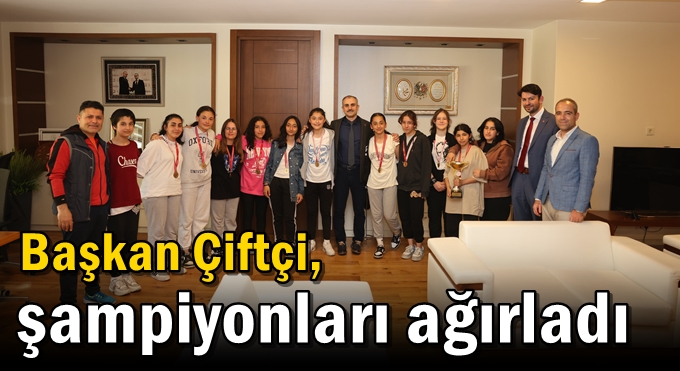 Çiftçi, şampiyonları ağırladı