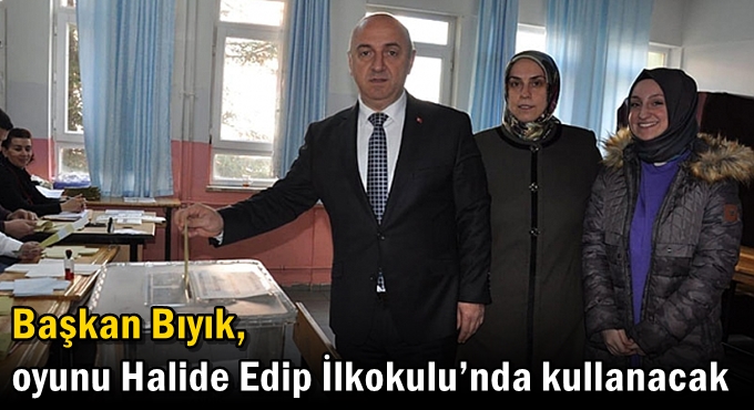 Başkan Bıyık, oyunu Halide Edip İlkokulu’nda kullanacak