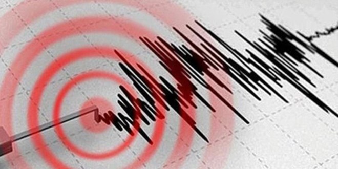 Türkiye sallanıyor 3 ilde deprem!