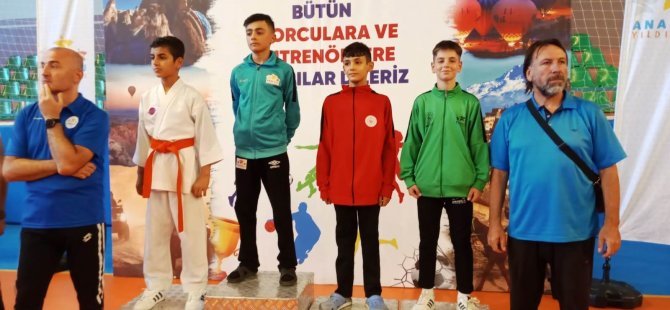 Karate Türkiye Şampiyonası’na Kocaeli damgası