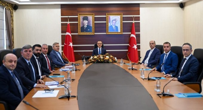 Vali Yavuz, SEDAŞ’ı uyardı