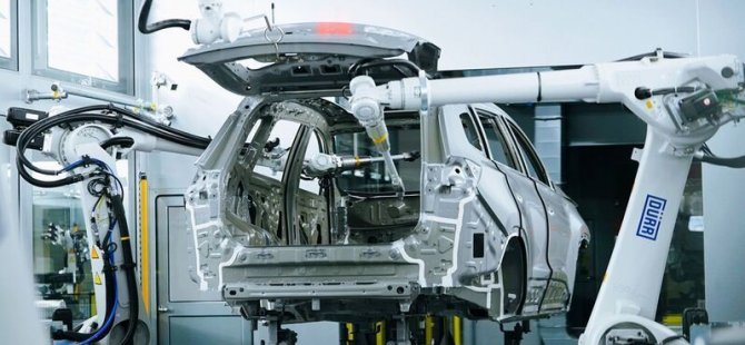 Dünya otomotiv devi Türkiye'ye fabrika kuruyor! Binlerce kişiye iş müjdesi...