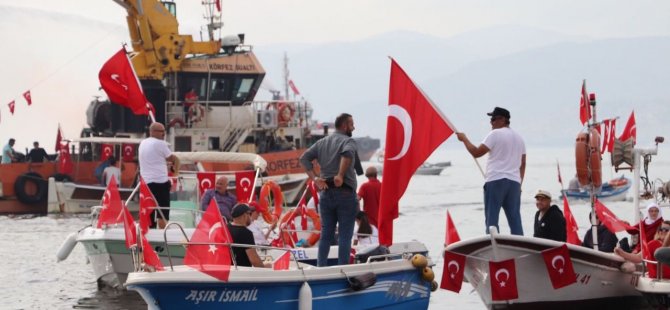 Kocaeli’de 100. yıl coşkusu! 1923 metrekarelik Türk Bayrağı Açıldı!