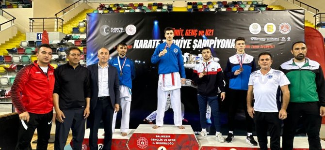 Karate Şampiyonasında Kağıtspor rüzgârı