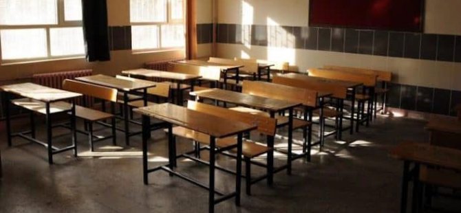 “Sınıf annesi” yasaklandı, peki okul aile birlikleri ne olacak?