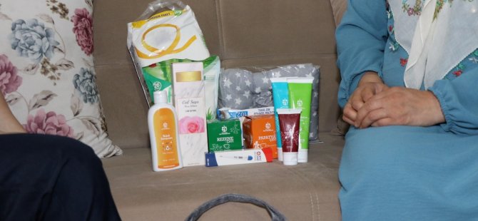 Büyükşehir anne ve anne adaylarının yanında