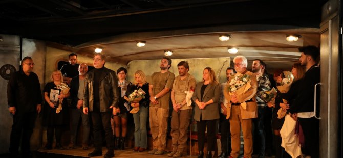 Kocaeli Şehir Tiyatrosundan “Hiç kimsenin öyküsü”