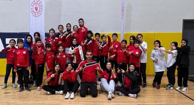 Kocaeli Yıldızlar Karate Şampiyonası’nda Körfez fırtınası