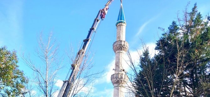 Büyükşehir, Elmalık Camii’nin minare külahını yeniledi