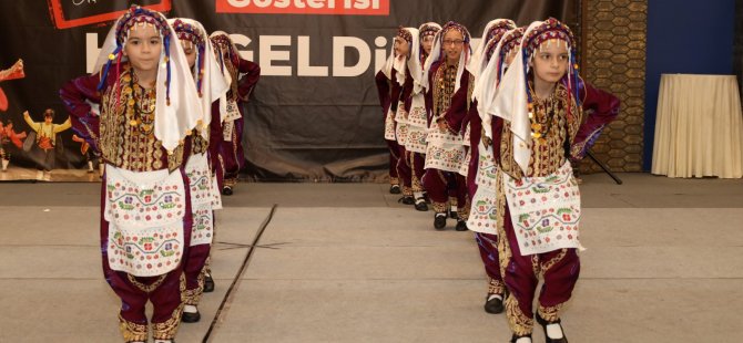 7 Bölge Halk Oyunları yoğun ilgi gördü