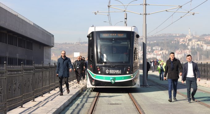 Şehir Hastanesi tramvayında test sürüşü