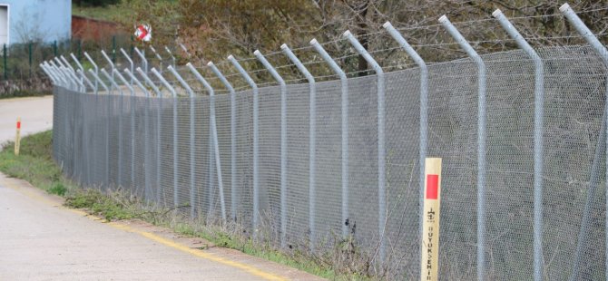 Büyükşehir’den mezarlıklara binlerce metre taş duvar ve tel çit