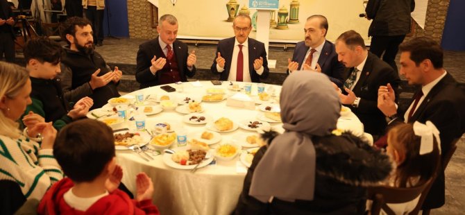 Yavuz ve Büyükakın, yetimlerle iftarda buluştu