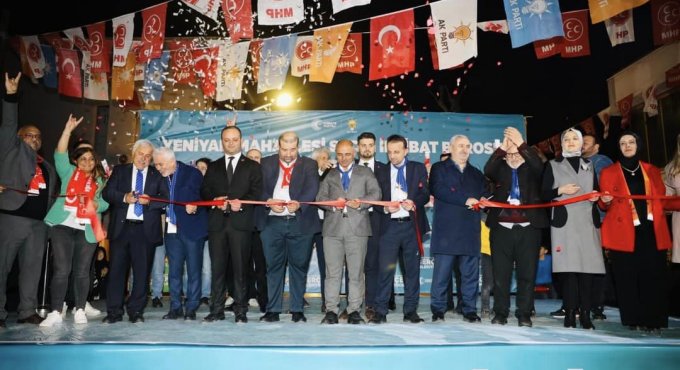 Yeniyalı’da miting gibi seçim irtibat ofisi açılışı