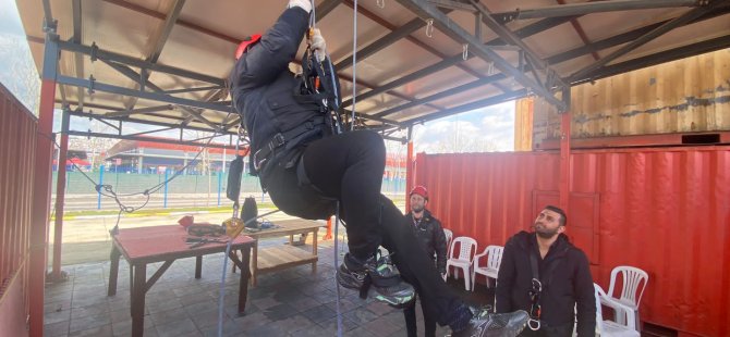 Büyükşehir İtfaiyesi’nden teleferik ekibine eğitim