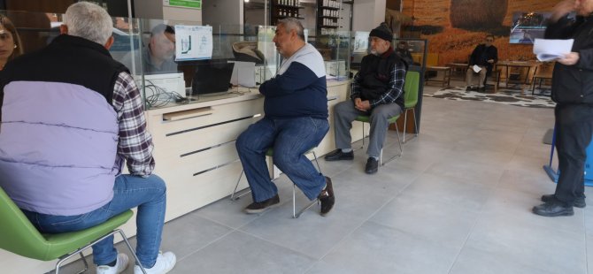 Büyükşehir’in gübre desteğine çiftçilerden yoğun ilgi