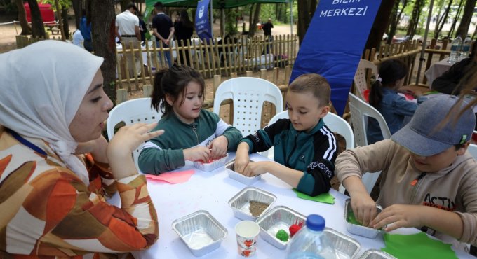 23 Nisan coşkusu Ormanya’da başladı