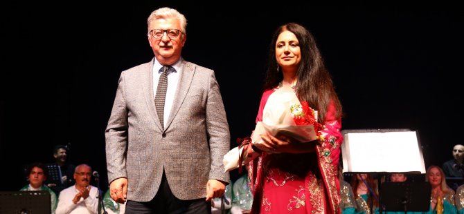 Kına Gecesi geleneği yaşatıldı