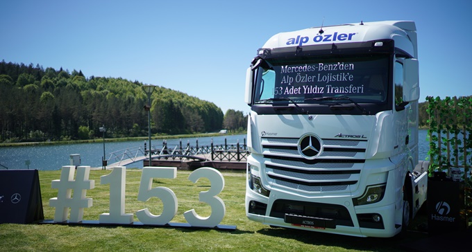 Alp Özler Lojistik, Araç Filosunu 153 adet Mercedes-Benz Actros ve Atego ile Genişletti